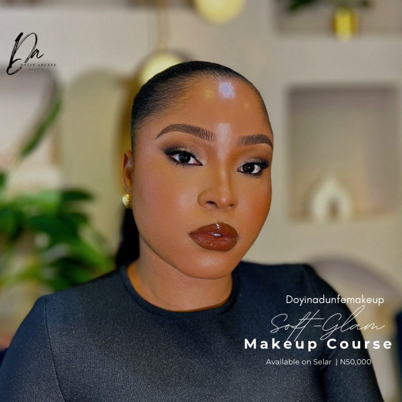 FLAWLESS SOFT- GLAM MAKEUP TUTORIAL