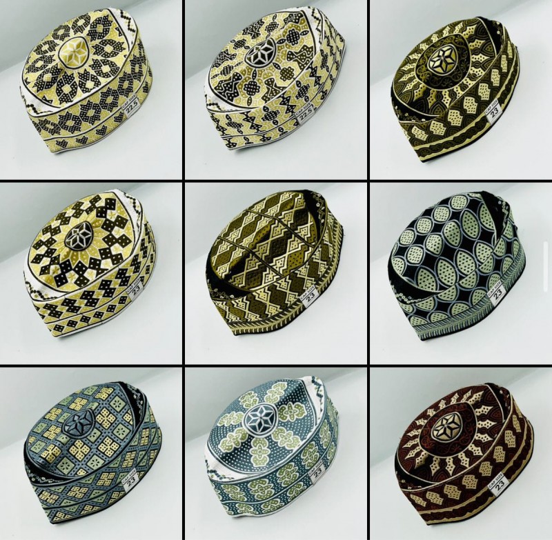 Caps