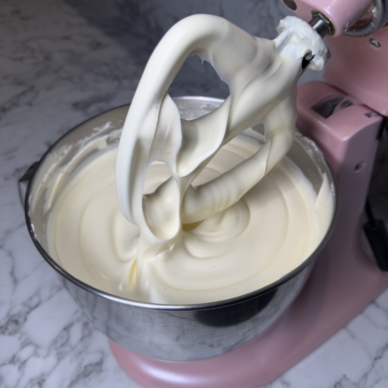 Cakesforall Signature Swiss Meringue Buttercream