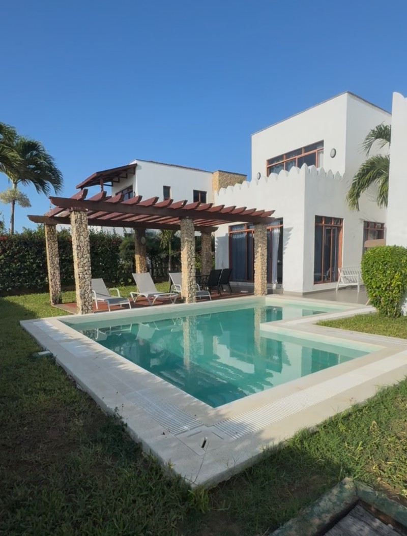 4 Bedroom Beach Front Villa With Private Pool - Contact