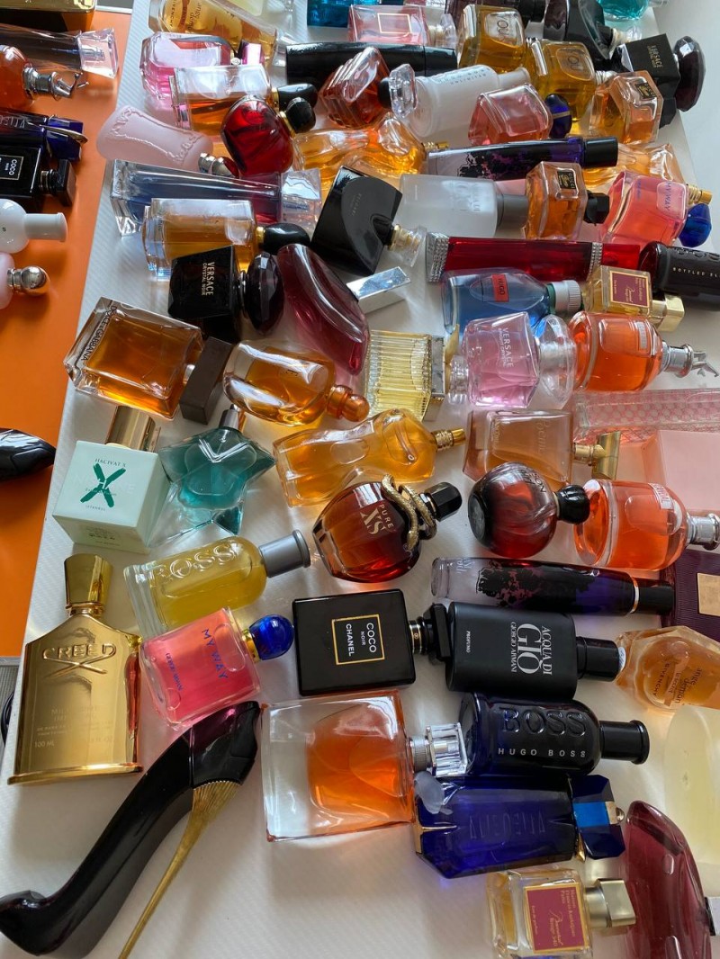 8 Perfumes suppliers contact (Designer, Arabian, unboxed and oil perfumes supplier)