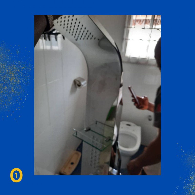 (Complete Set) 1 Cubicle Shower And 1 Water Mixer