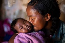 Water-Savvy Cleanliness: Essential Tips for Births in Crisis