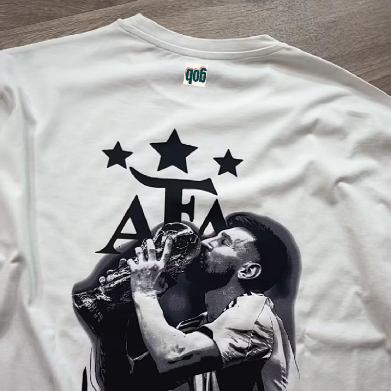 White round neck