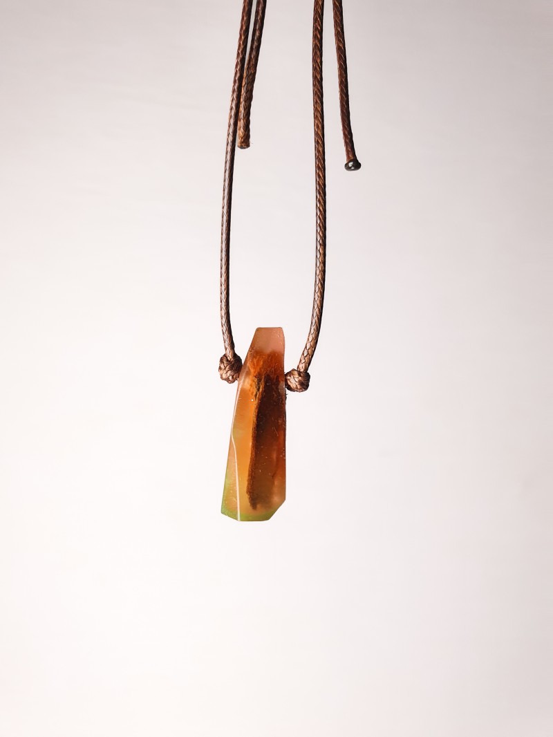 Bark and Yellow [Irregular Gem Cut Shape]