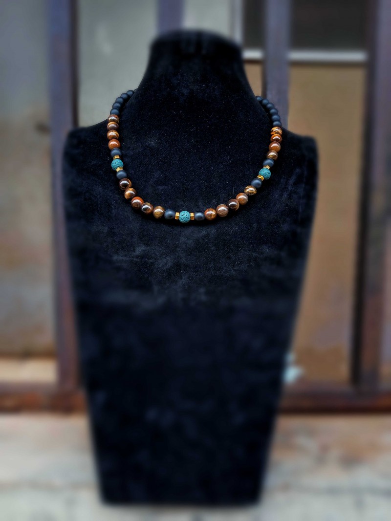 The TLO tiger eyes × lava×onyx Neckbead for men