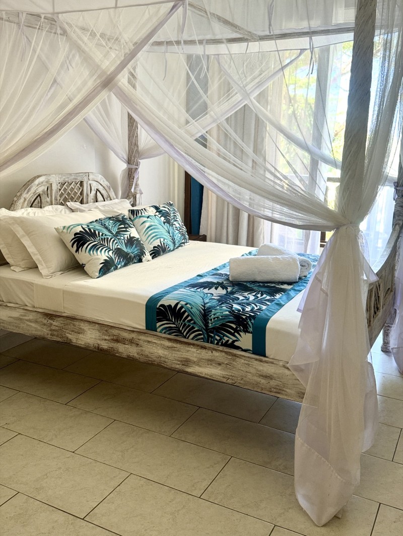 Diani Beachfront Studio Apartment - Contact