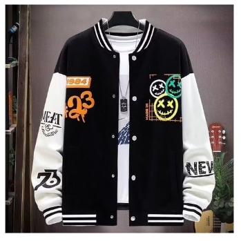 Fashionable baseball jacket