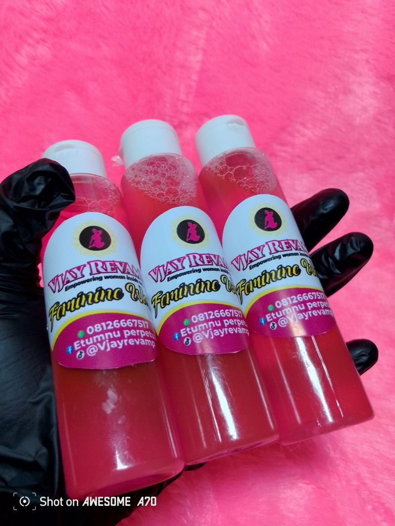 Feminine wash