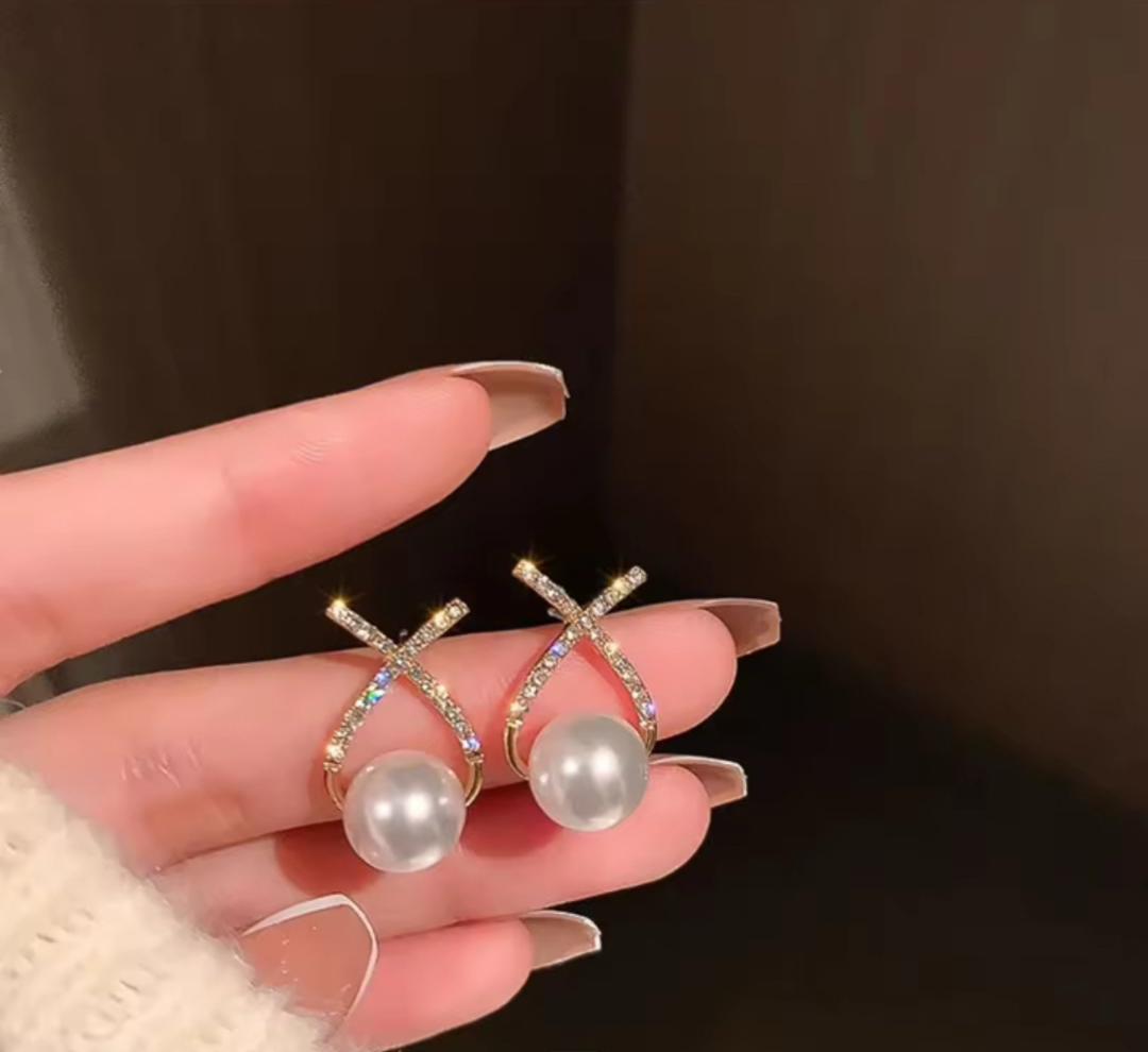 Starlight Crystal Pearl Earrings