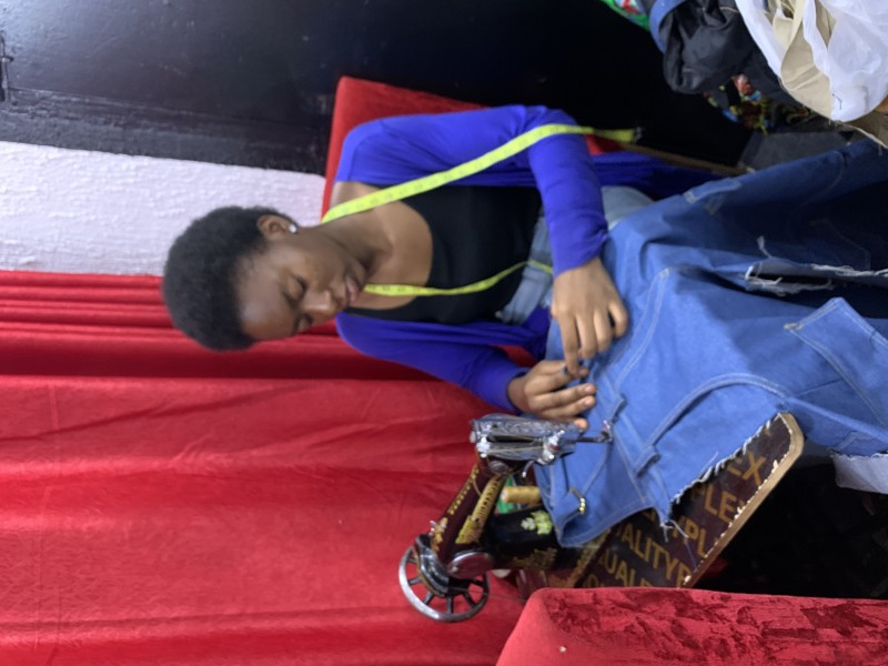 Professional fashion designing and sewing course