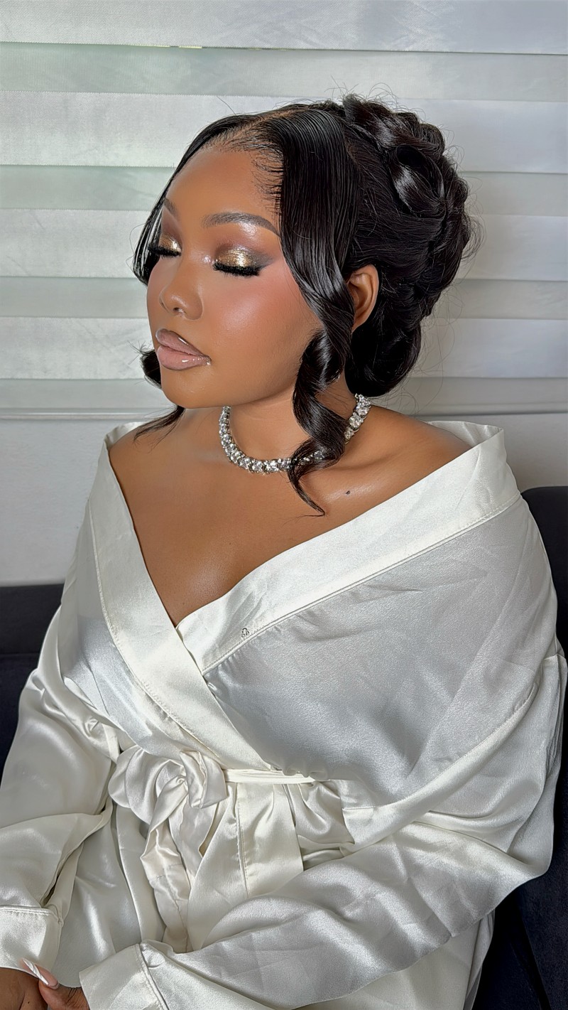 Bridal makeup look on light skin (2026).