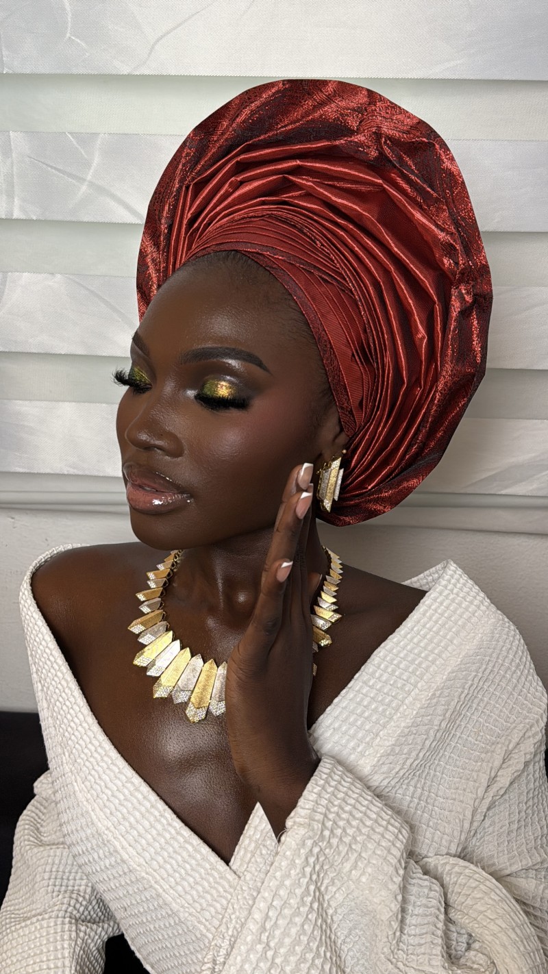 Eyeshadow switch/change of look (2026)