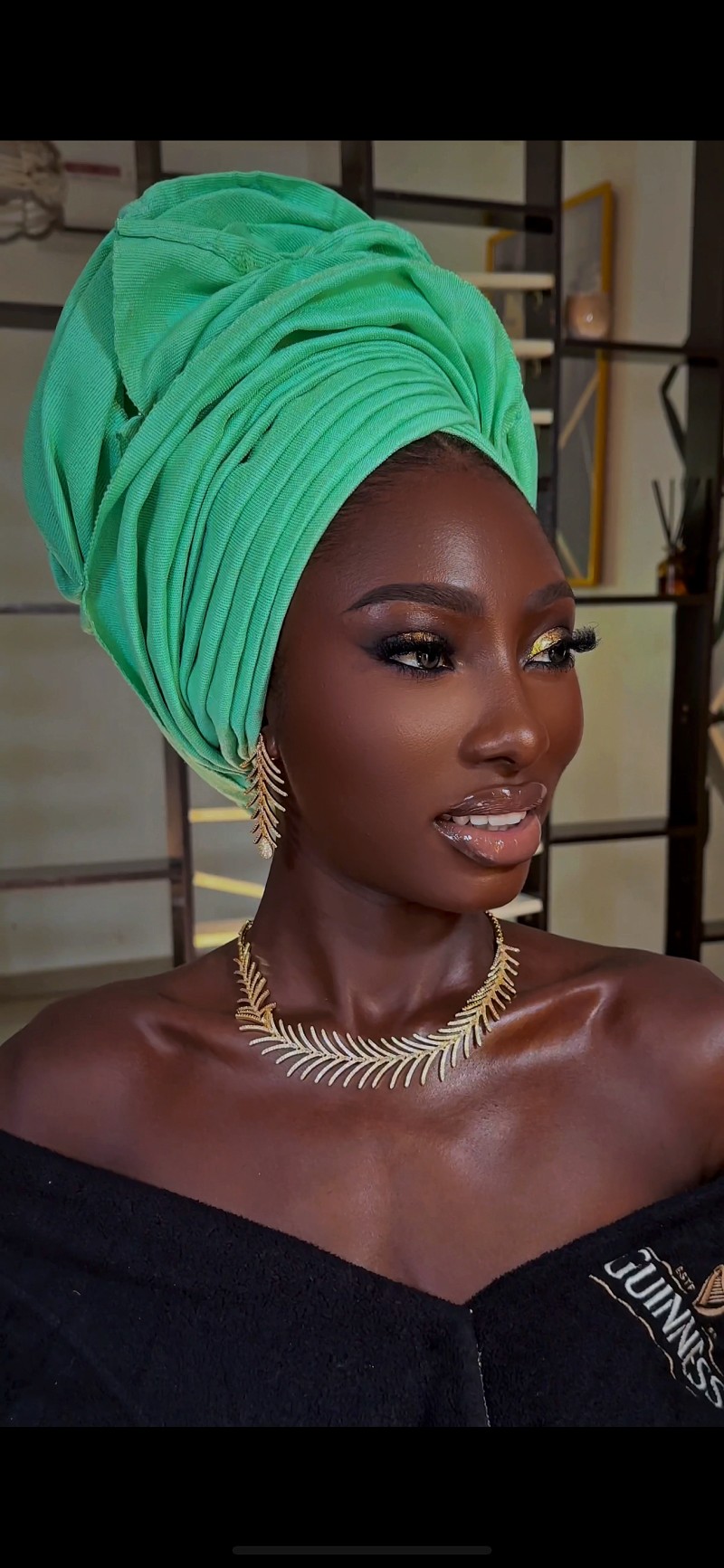GLAMDROP's BRIDAL MAKEUP LOOK (VELVET SKIN FINISH)