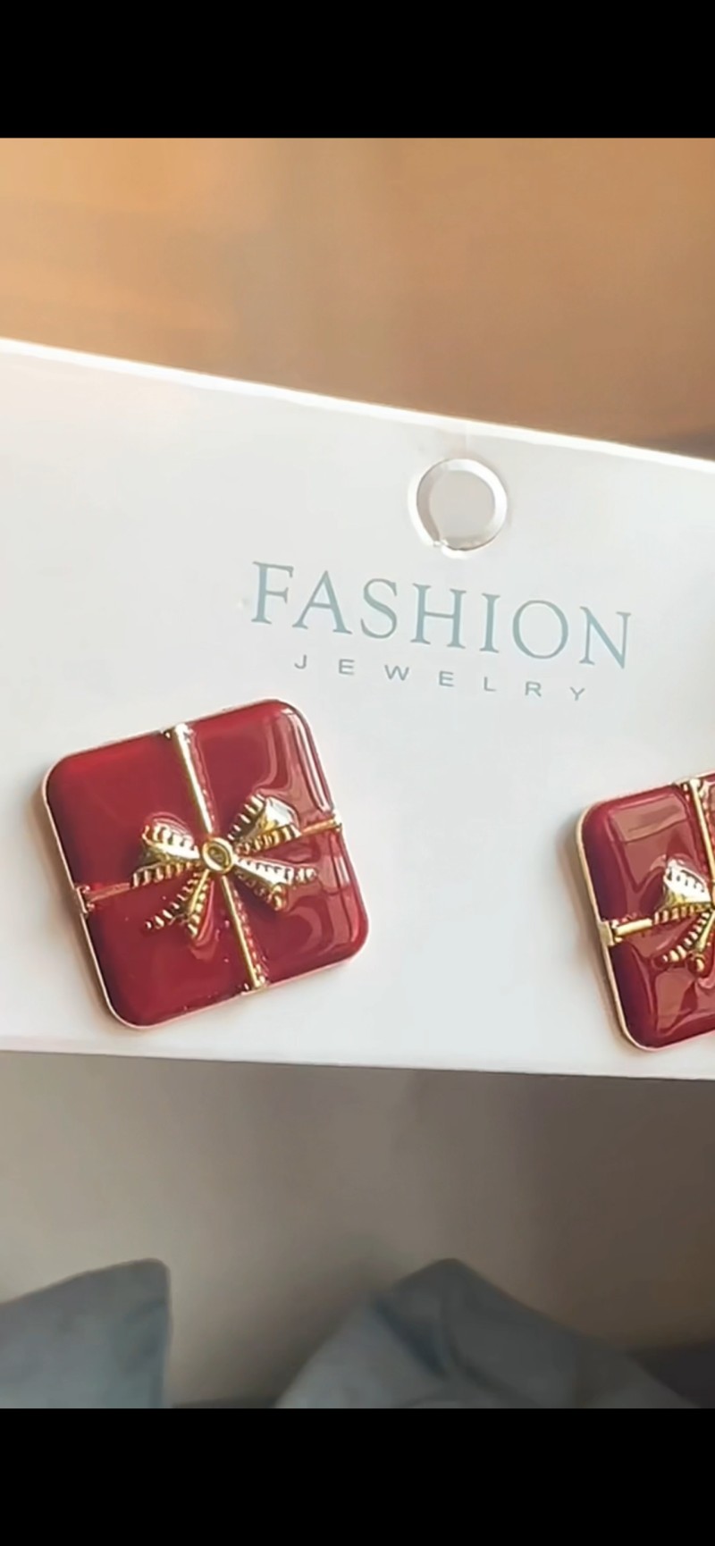 Elegant Bordeaux collection