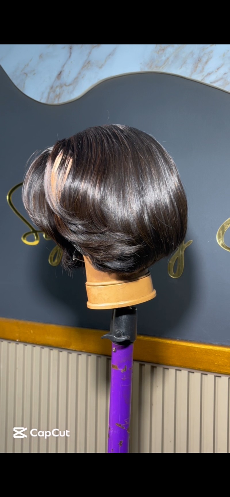 2BY6 SWISS LACE GRADUATED LAYERED BOB WIG