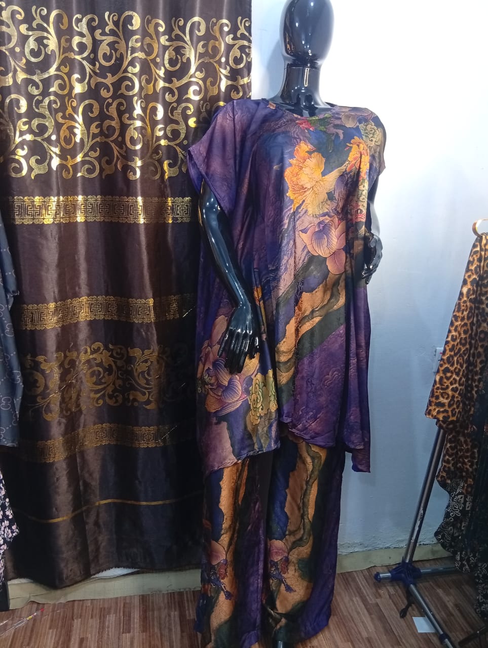 THE DIPLOMA CERTIFICATE COURSE IN CONTEMPORARY MODEST FASHION