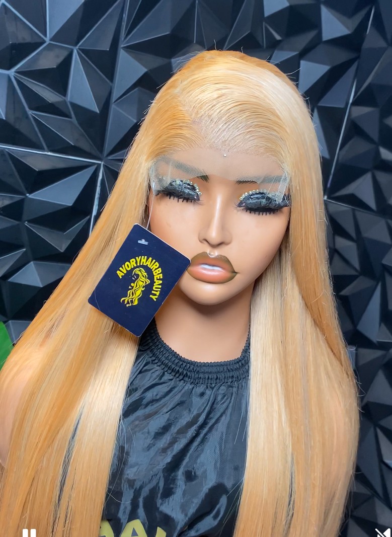 WIG BLONDE