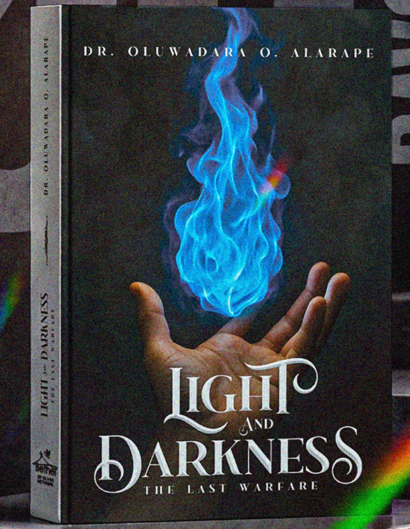 LIGHT AND DARKNESS - The last warfare
