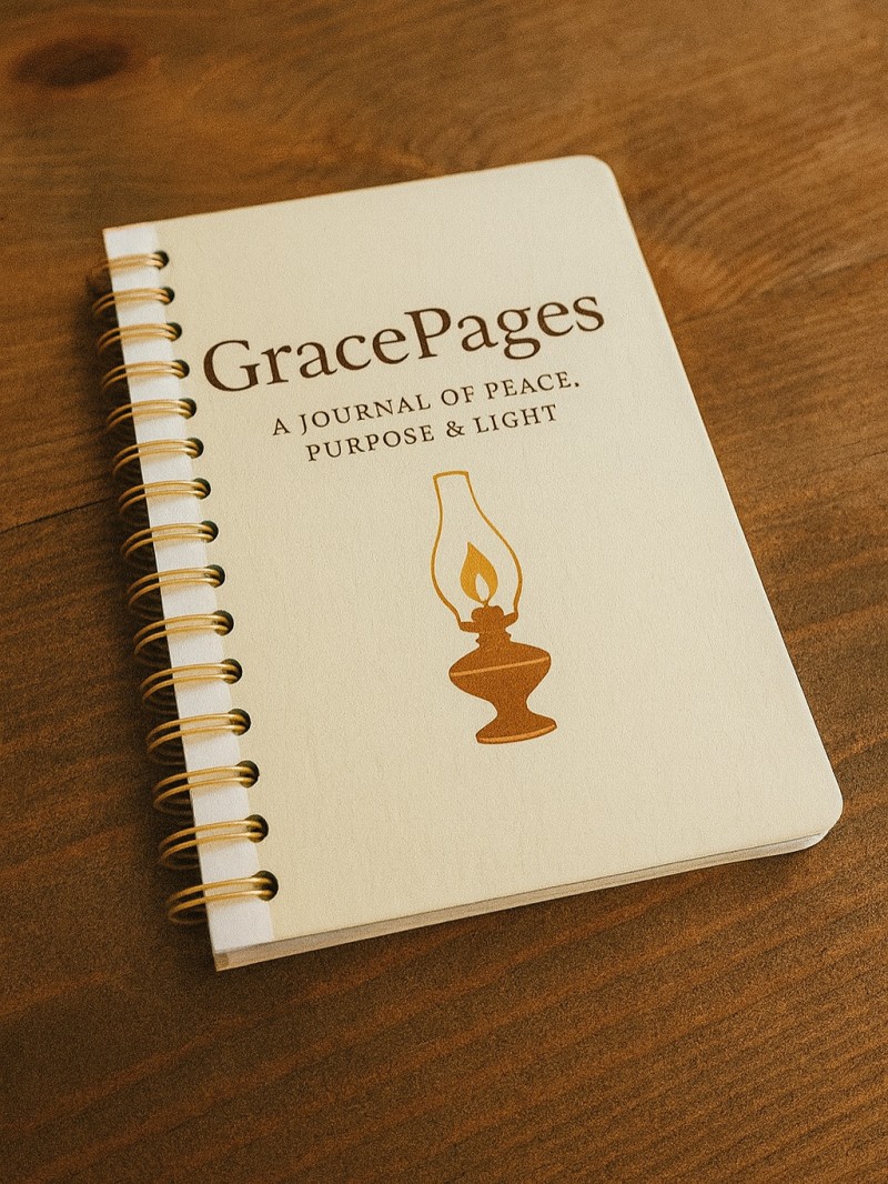 Gratitude journal: A journal of peace, purpose and light