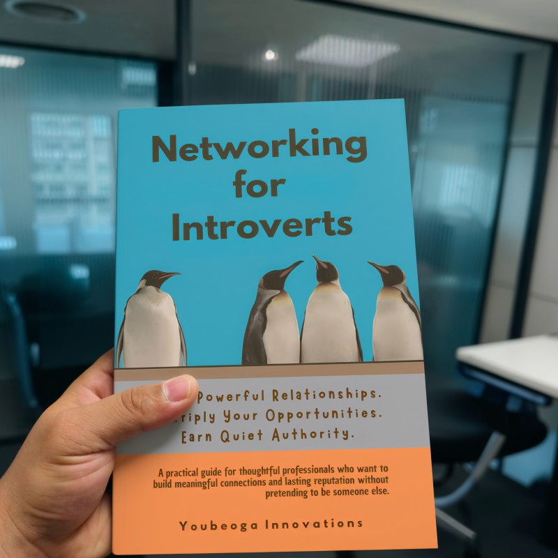 NETWORKING FOR INTROVERTS — Build Powerful Relationships, Multiply Your Opportunities, Earn Quiet Authority.